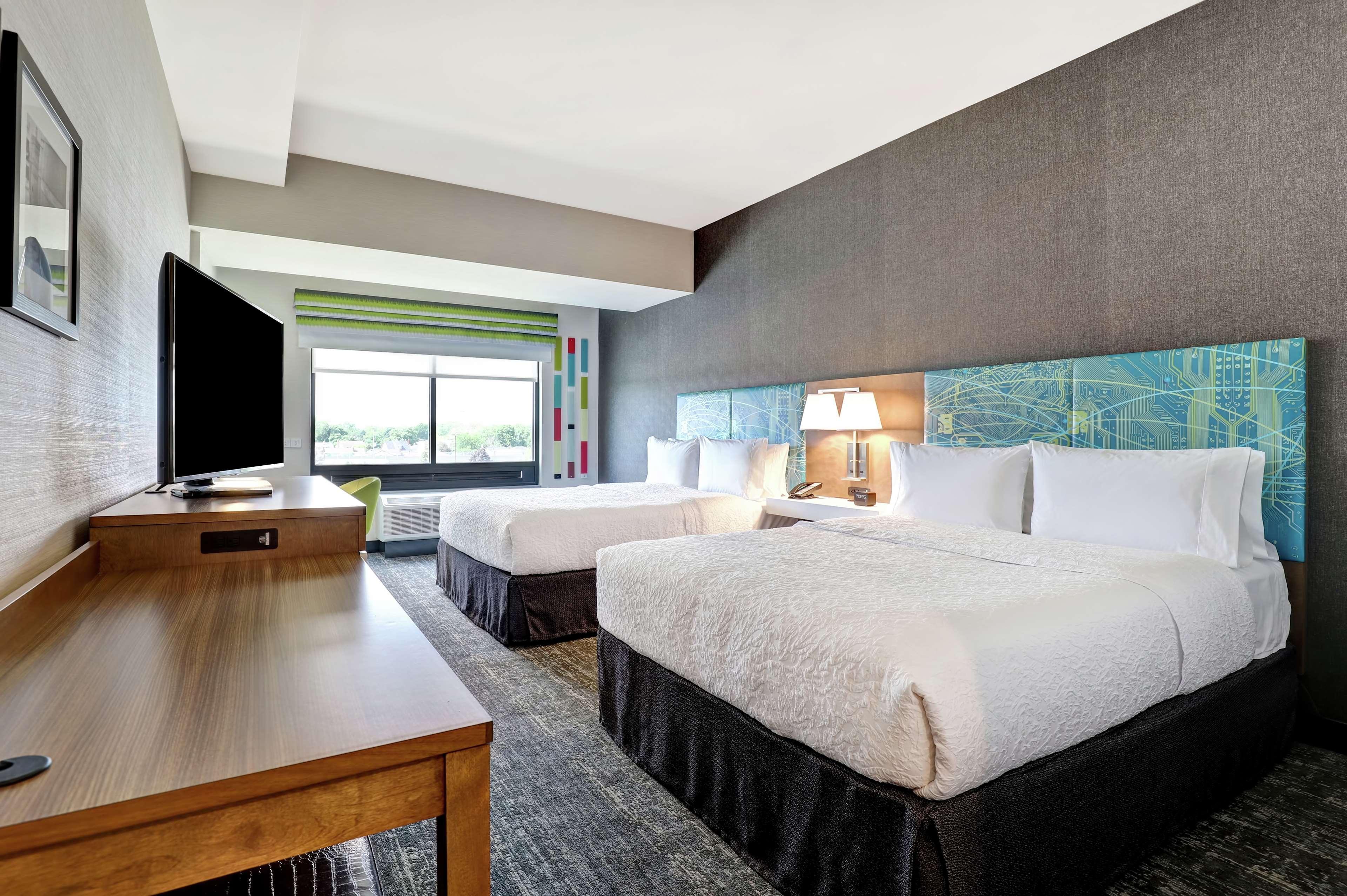 Hampton St. Catharines Niagara 3*