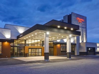 Hampton St. Catharines Niagara 3*